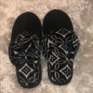Vera Bradley slippers